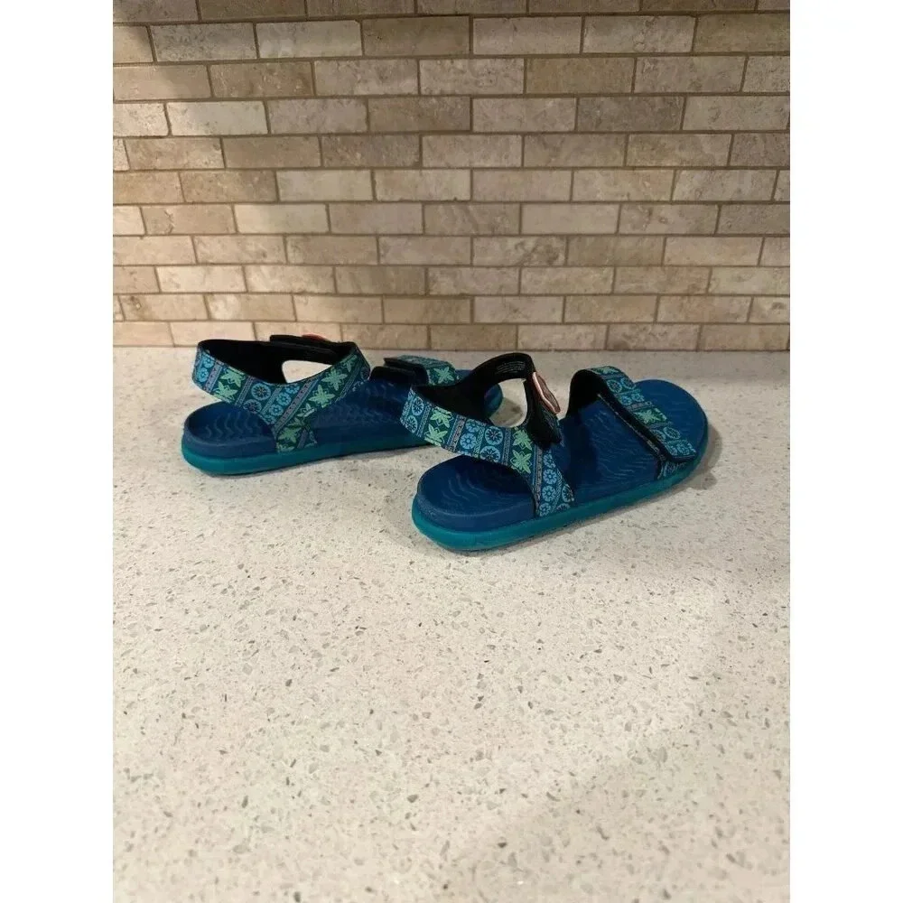 Native‎ x Disney sandals Moana Hei Hei  b16